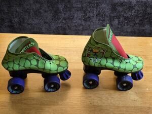 VTG 1990 Roller Skates TMNT Teenage Mutant Ninja Turtles Mirage Studios Size 12J